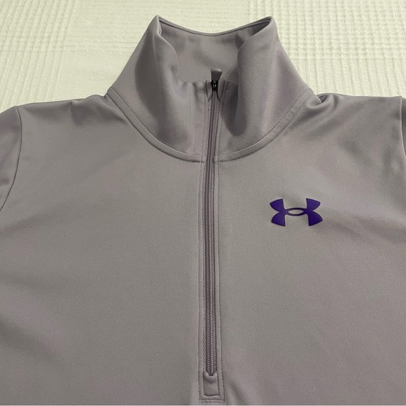 Under Armour  Long Sleeve Loose Lightweight 1/2 Zip Light Purple youth Large - Picture 2 of 10